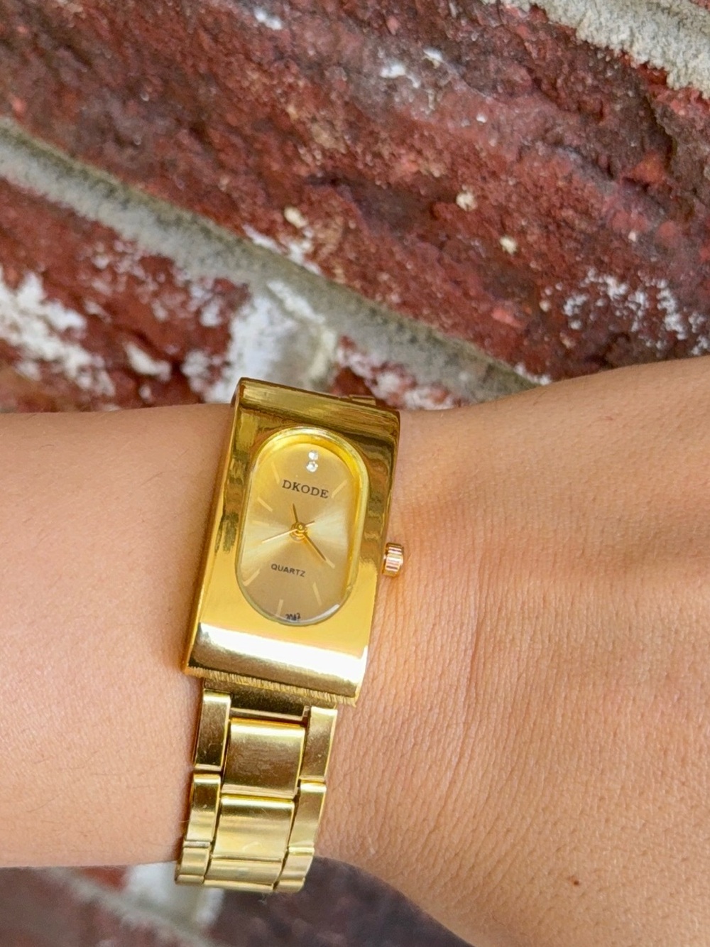Vintage elegant gold watch - Picture 1 of 2